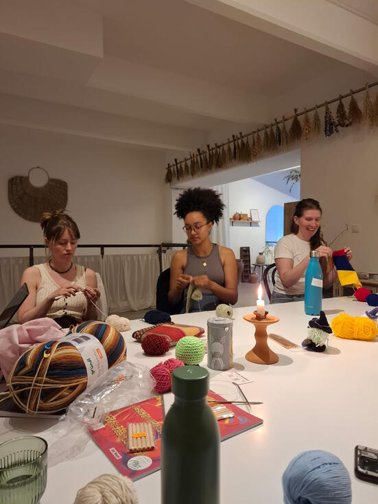 Craft & Connect, 4 May