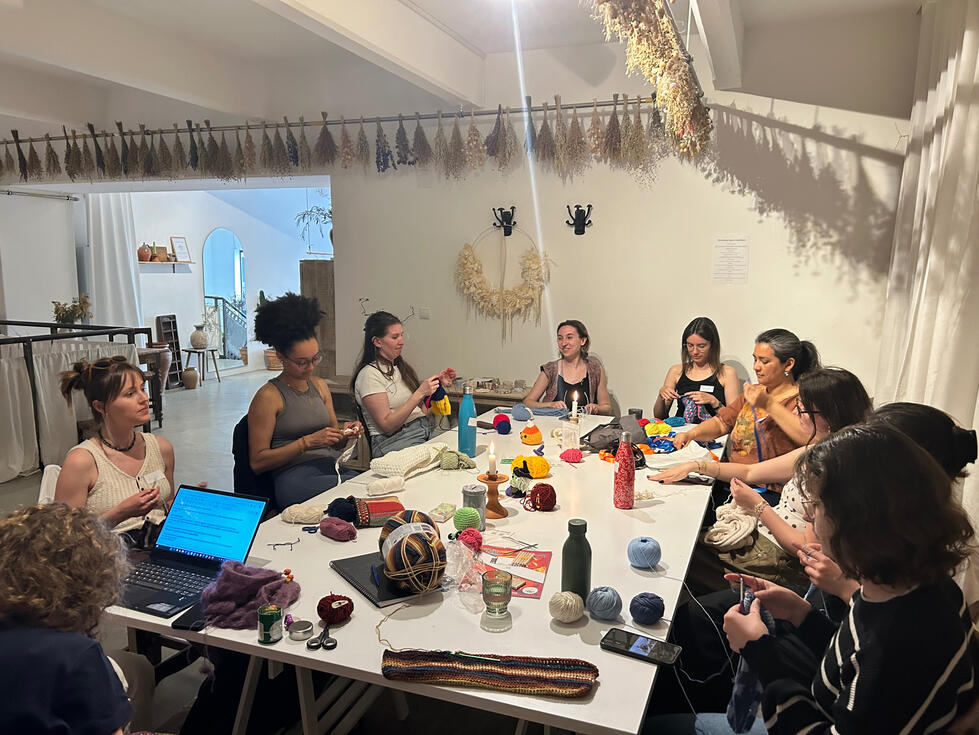 Craft & Connect, 4 May